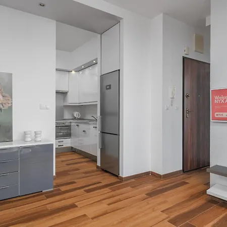 Appartamento Grojecka 194 By Nyx