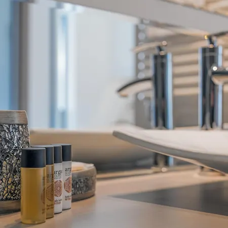 Grojecka 194 By Nyx * Varsó